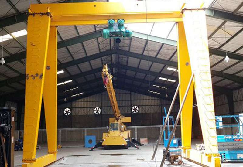 Overheader crane manufacturer in Pune